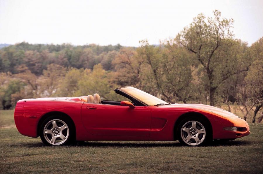  Chevrolet Corvette 1998 года  (фото 72 из 84)